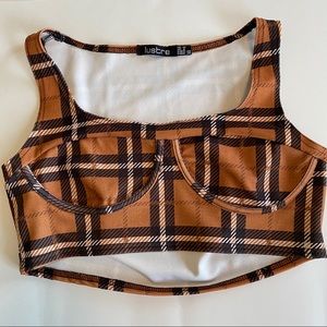 plaid/burberry crop top